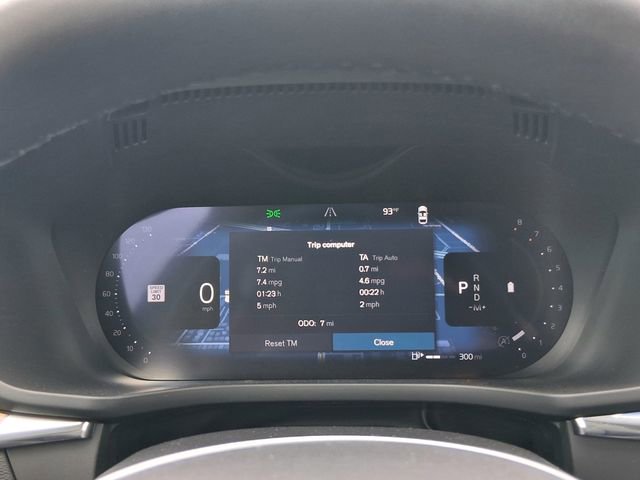 New 2026 Volvo XC60 B5 Core AWD/4WD image 7