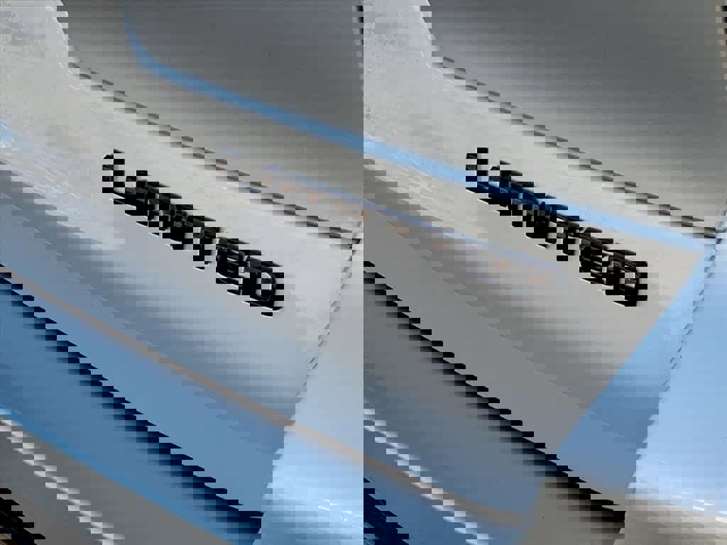 Used 2025 Jeep Grand Cherokee L Limited w/ Black Appearance Package image 29