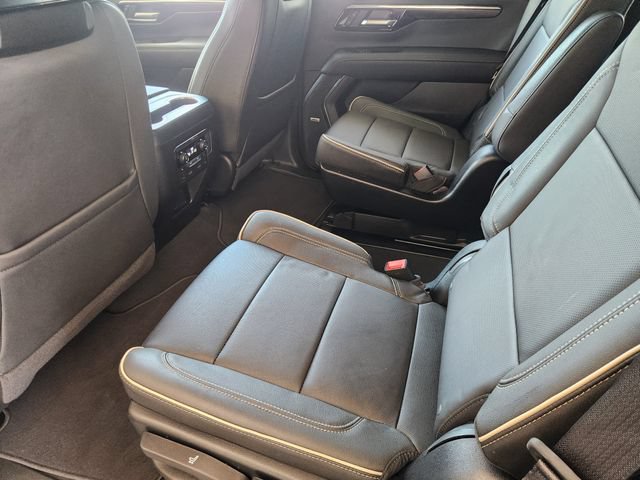 Used 2026 Chevrolet Tahoe Premier AWD/4WD image 33