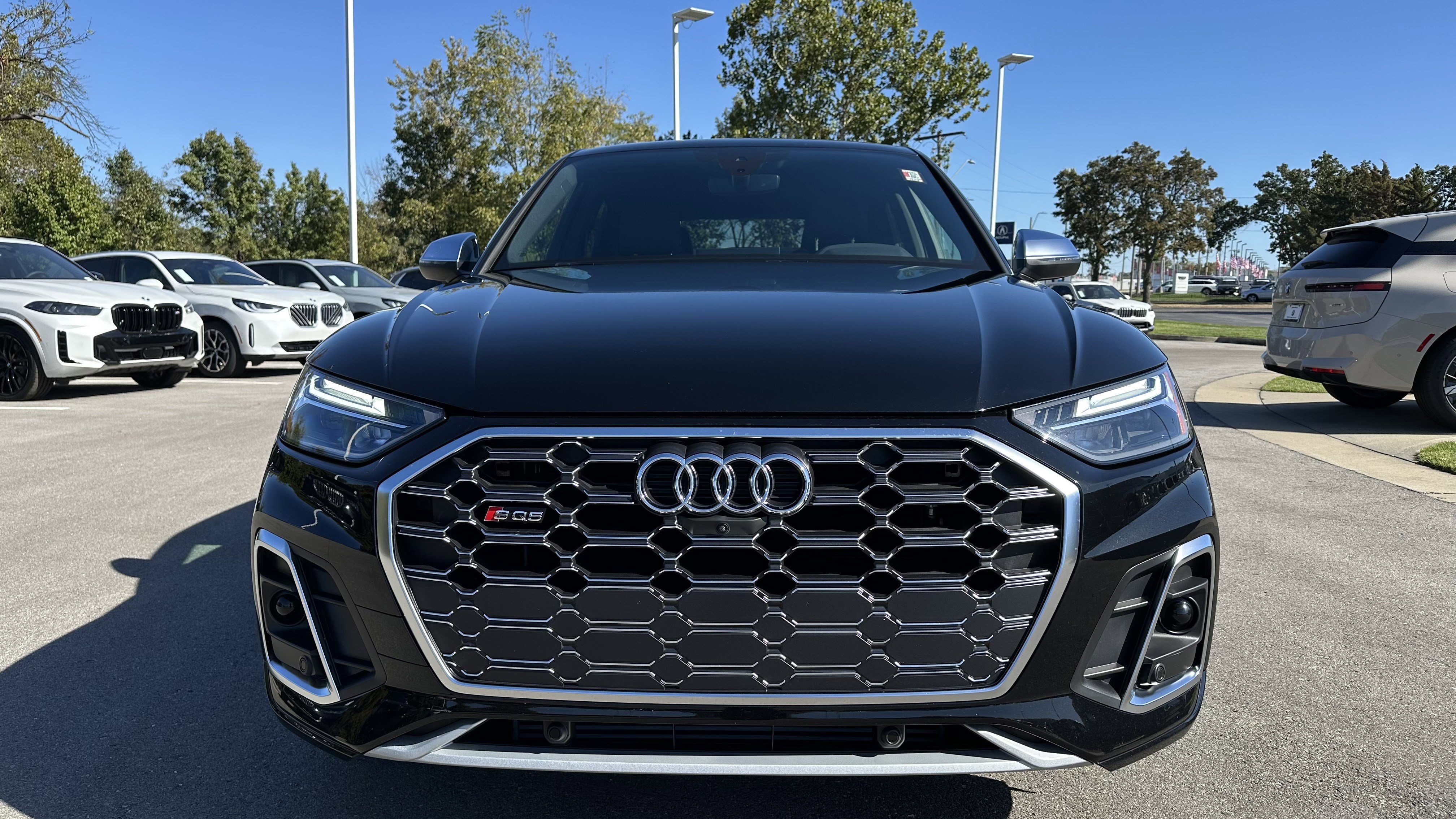 Used 2022 Audi SQ5 Premium Plus image 3