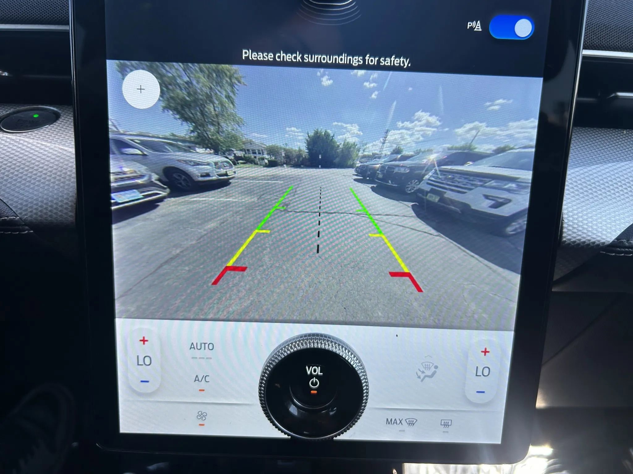 Used 2022 Ford Mustang Mach-E Select AWD/4WD image 18