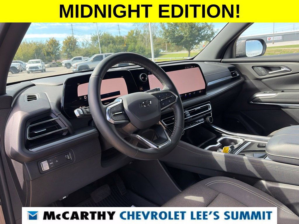 Used 2024 Chevrolet Traverse LT FWD image 46