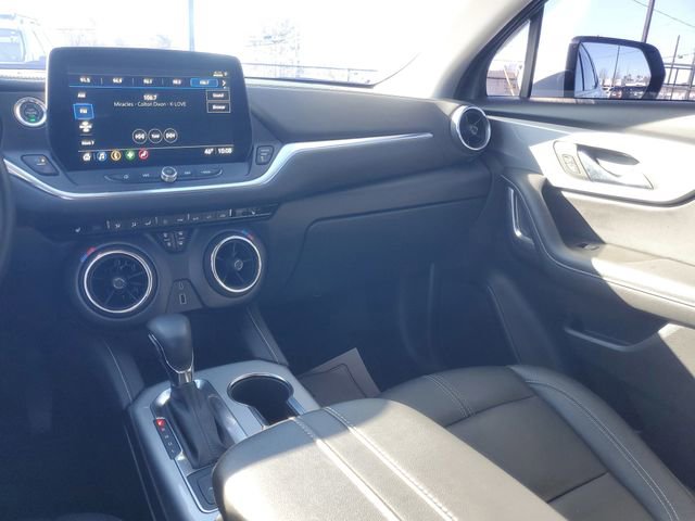 Used 2023 Chevrolet Blazer LT w/ LPO, Black Grille Bar Package image 30