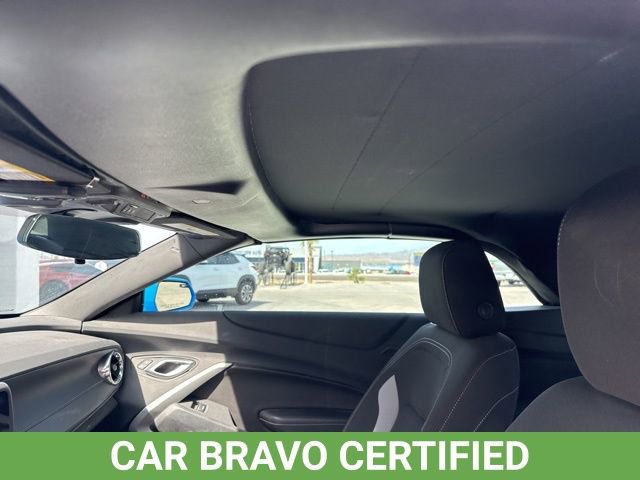 Used 2022 Chevrolet Camaro LT w/ Technology Package RWD image 7