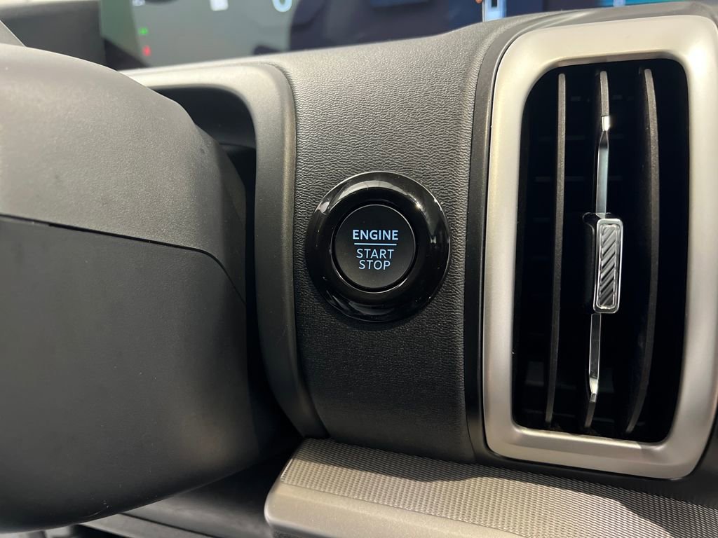 Used 2025 Ford Expedition Max Active image 63