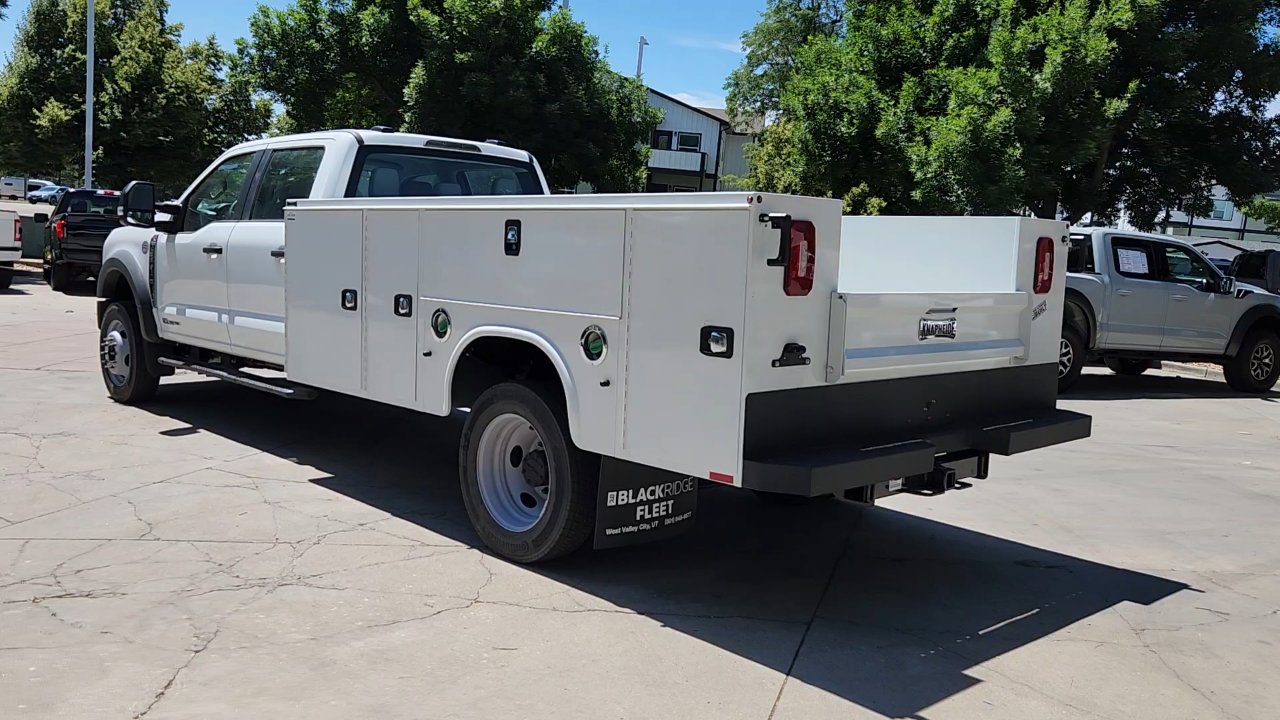New 2025 Ford F550 4x4 Crew Cab Super Duty image 6
