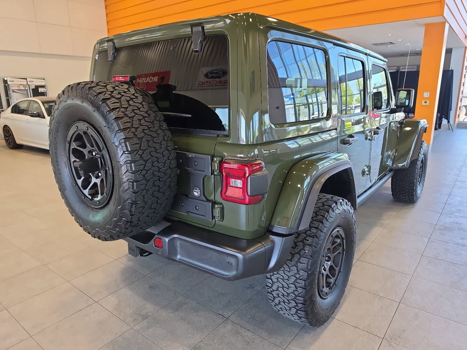 Used 2023 Jeep Wrangler Unlimited Rubicon w/ Xtreme 35 Tire Package AWD/4WD image 8