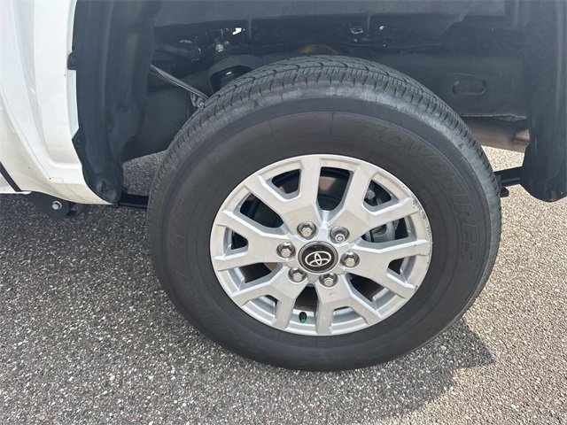 Used 2024 Toyota Tacoma SR image 11