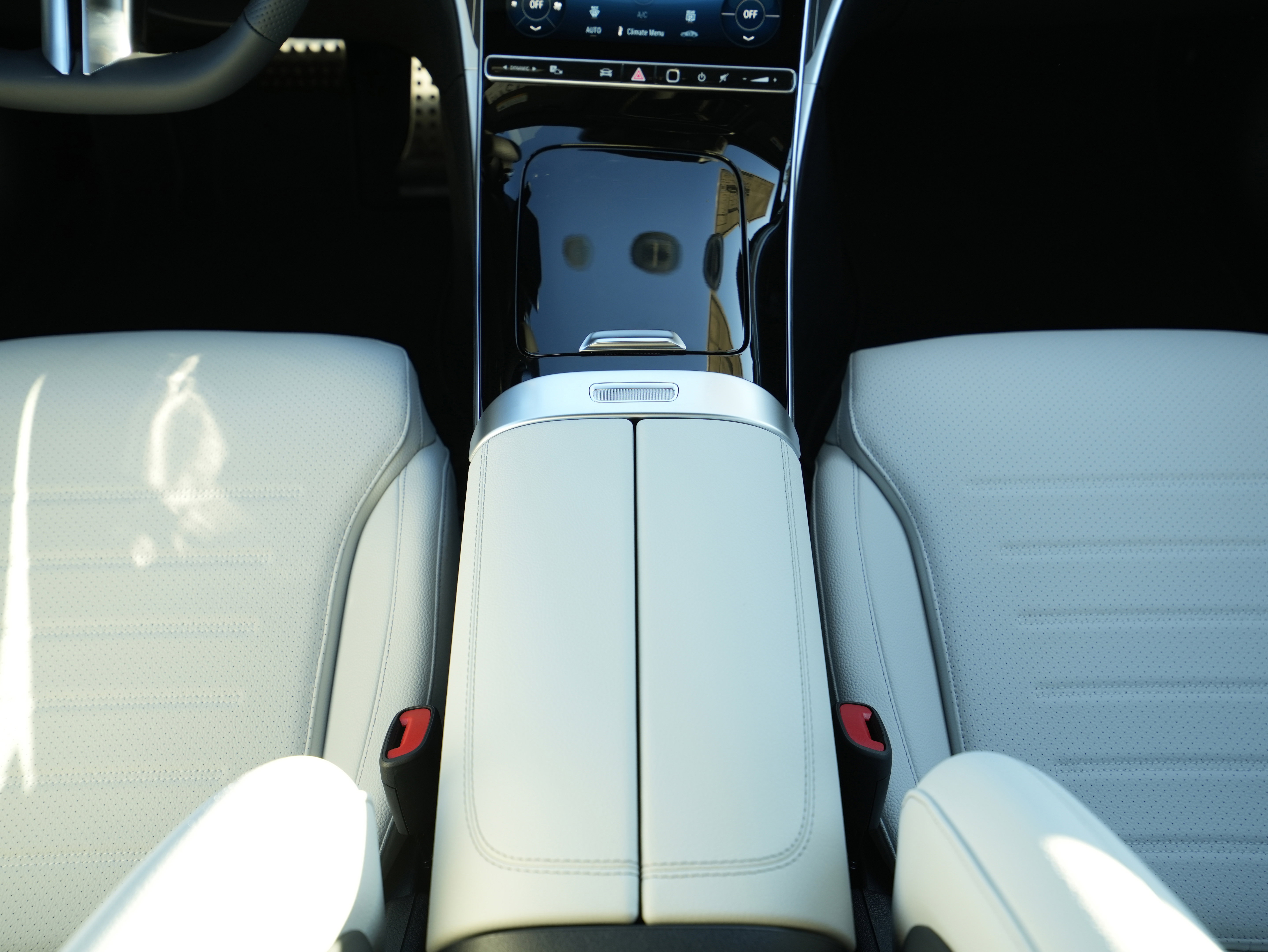 New 2026 Mercedes-Benz C 300 4MATIC Sedan image 27