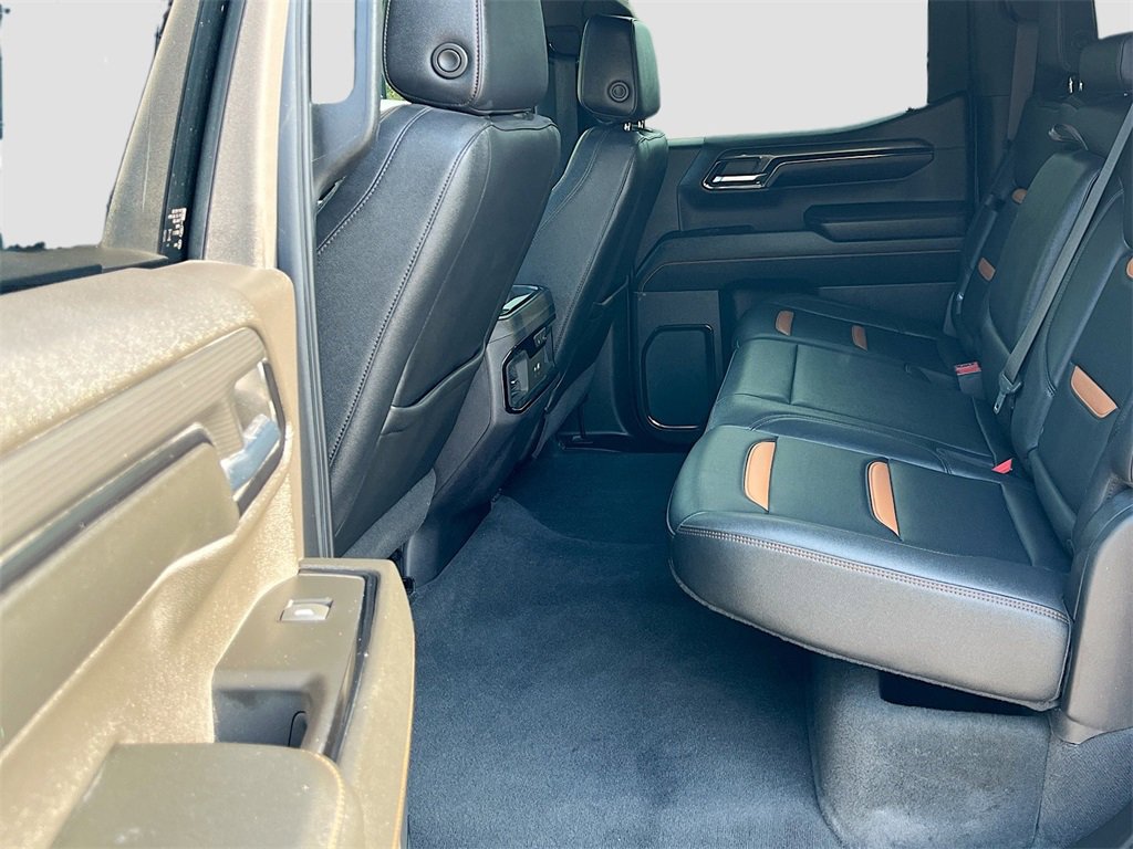 Used 2024 GMC Sierra 1500 AT4 image 26