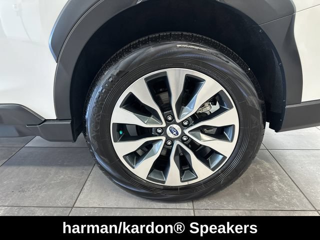 Used 2025 Subaru Outback Limited AWD/4WD image 8