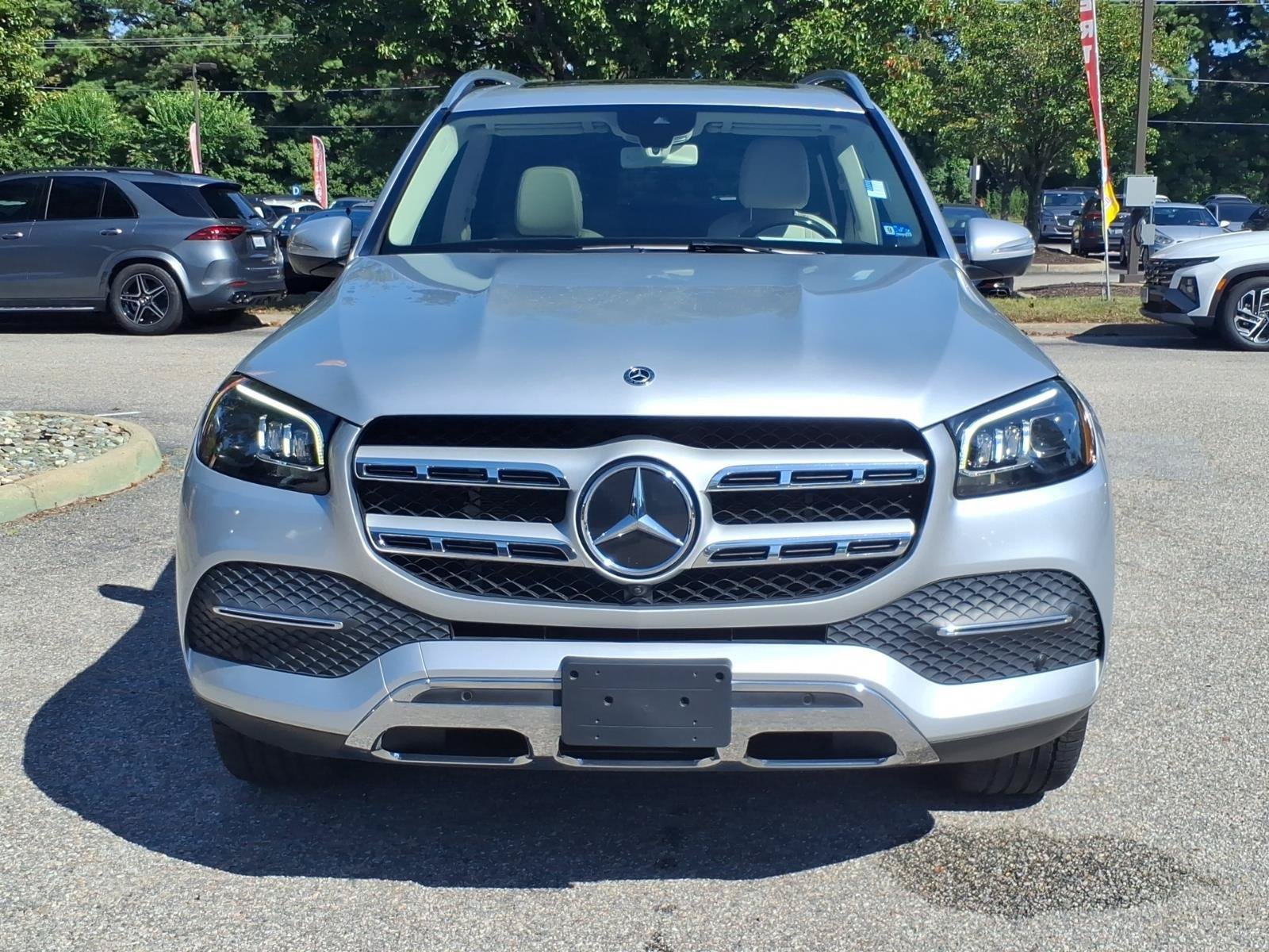 Used 2020 Mercedes-Benz GLS 450 4MATIC image 2