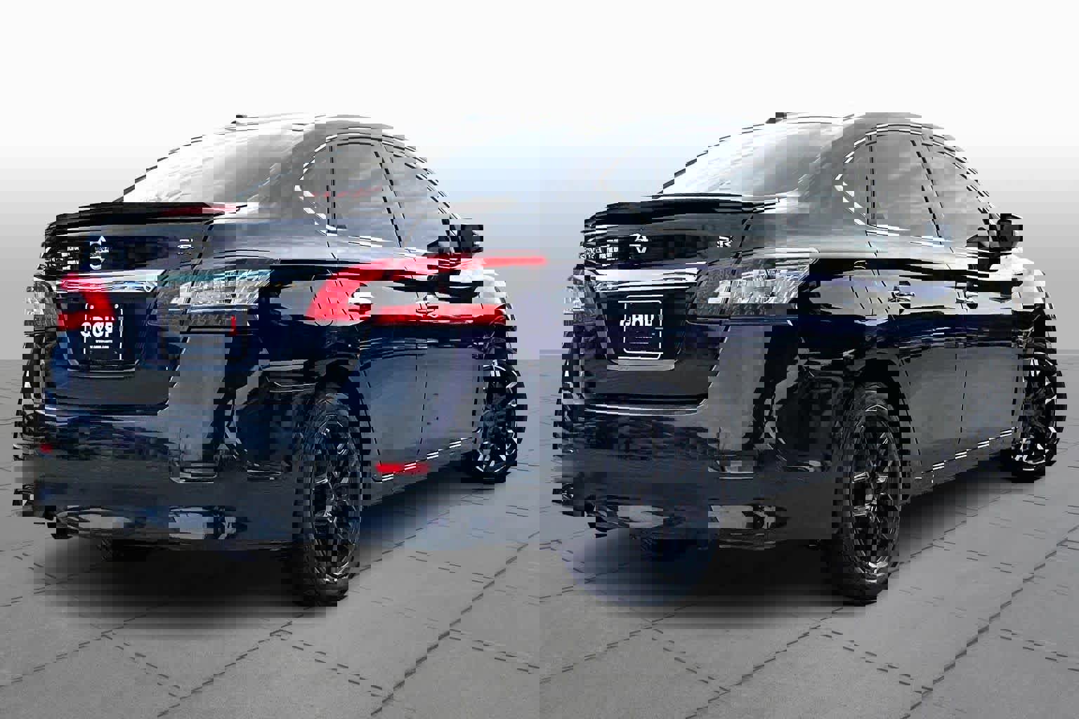 Used 2015 Nissan Sentra SR image 13