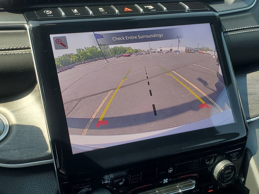 New 2025 Jeep Grand Cherokee Limited image 23