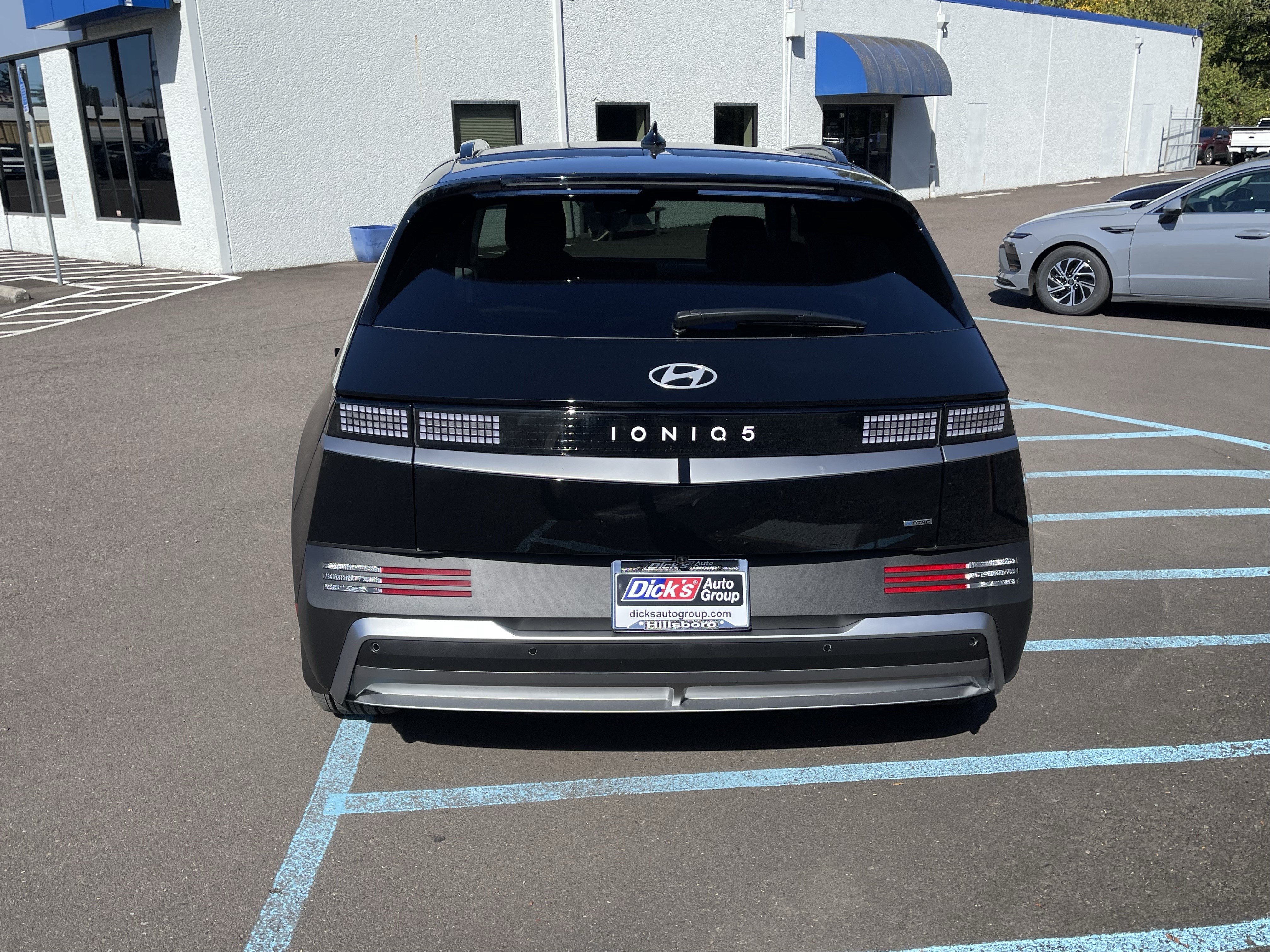 New 2027 Hyundai Ioniq 5 SEL AWD/4WD image 4