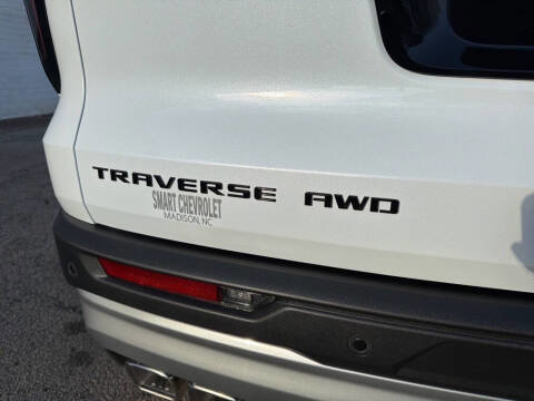 New 2026 Chevrolet Traverse Z71 image 9