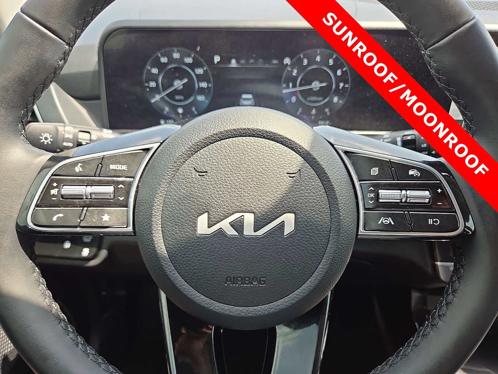 Used 2025 Kia Seltos EX w/ EX Sunroof Package AWD/4WD image 24