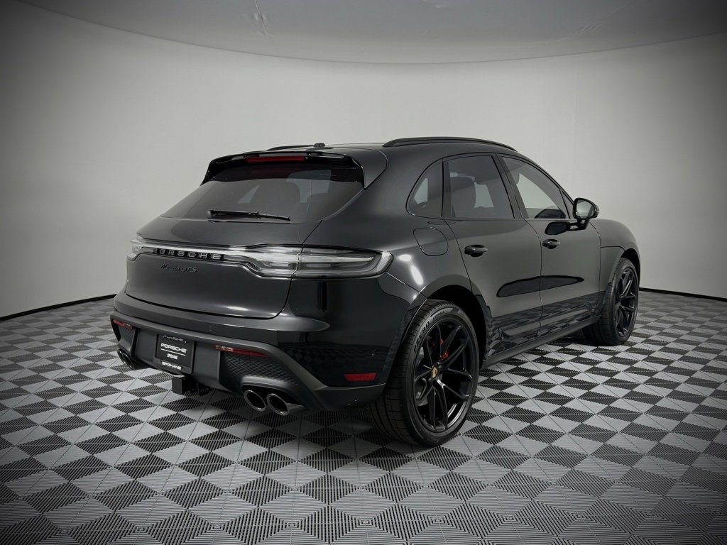 New 2026 Porsche Macan GTS image 10