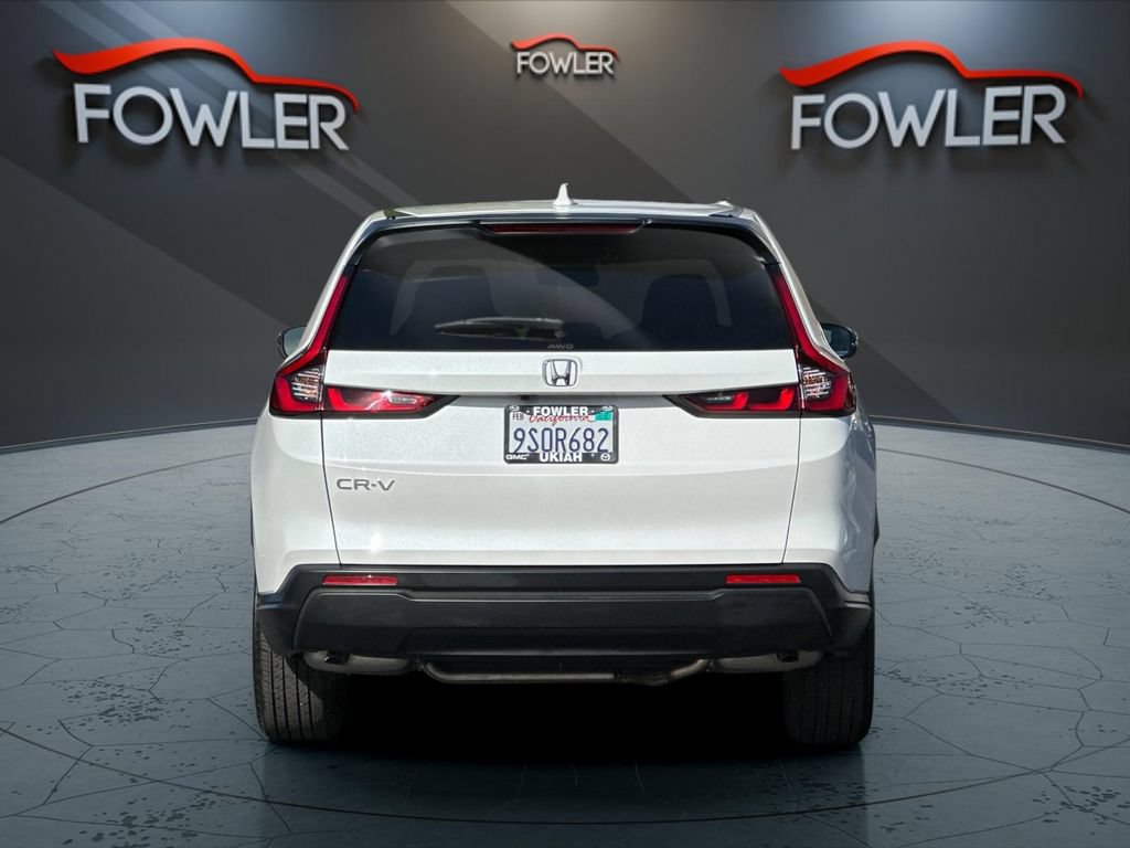 Used 2025 Honda CR-V LX image 4