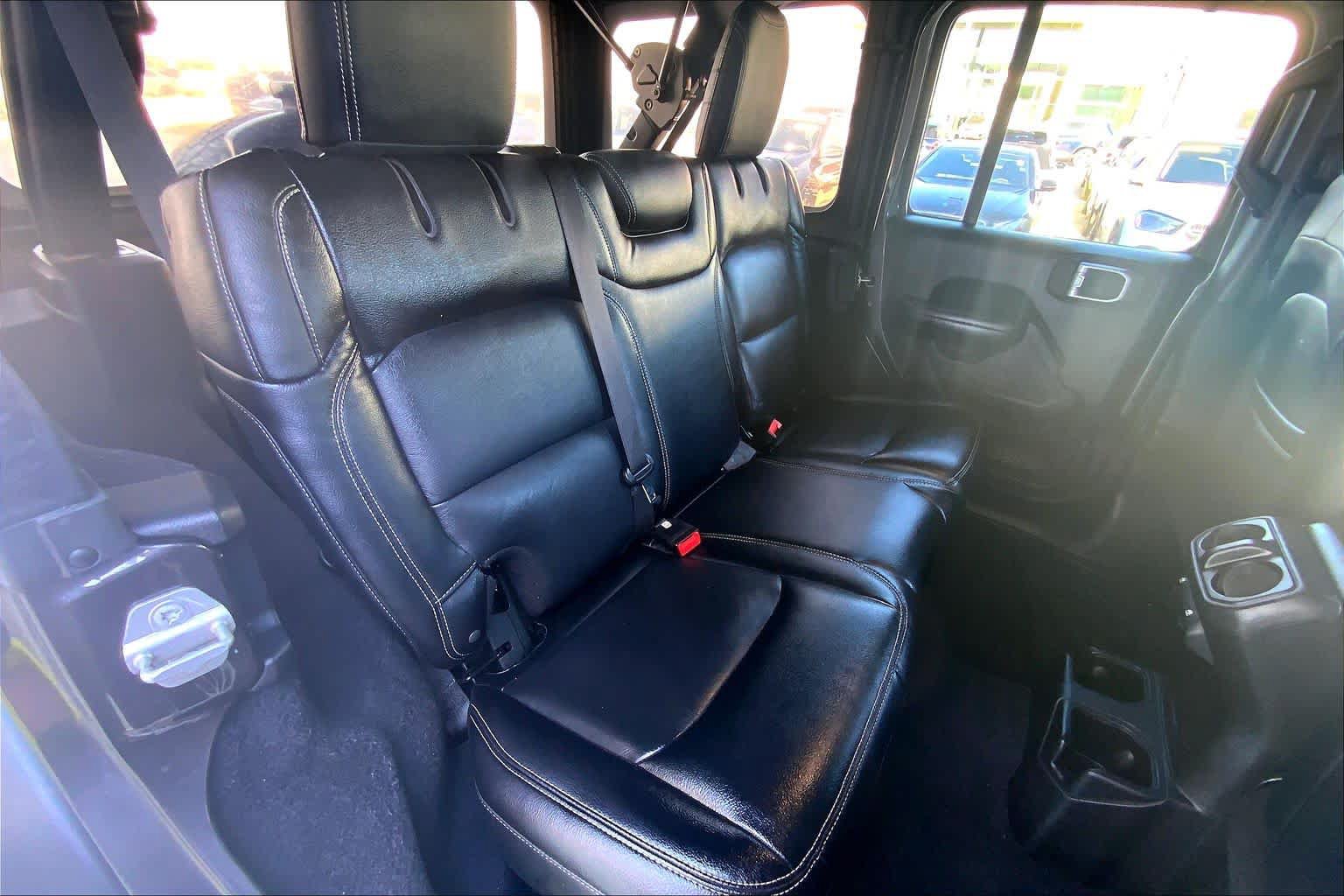 Used 2019 Jeep Wrangler Unlimited Sport S AWD/4WD image 27