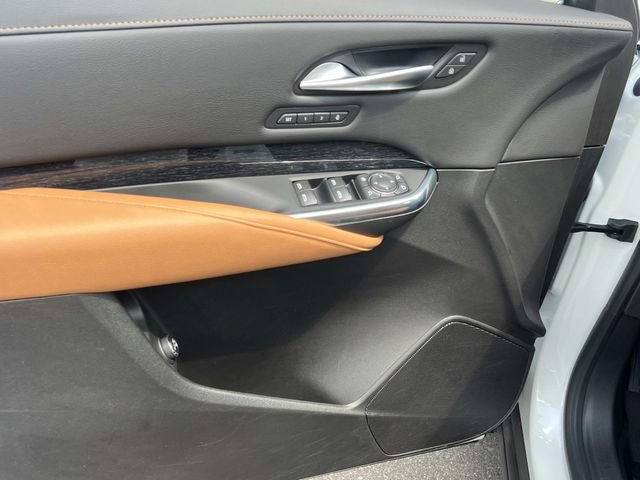 Certified 2024 Cadillac XT4 Premium Luxury AWD/4WD image 15