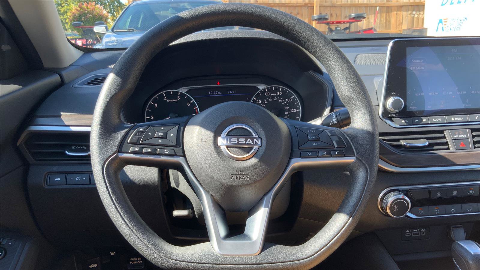 Used 2024 Nissan Altima 2.5 SV FWD image 16