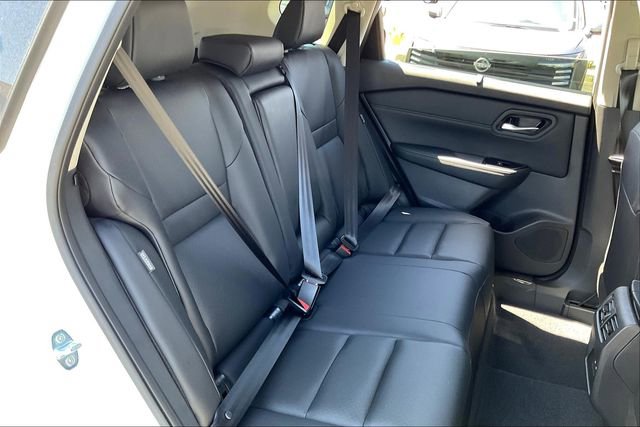 New 2026 Nissan Rogue SV w/ SV Premium Package image 14