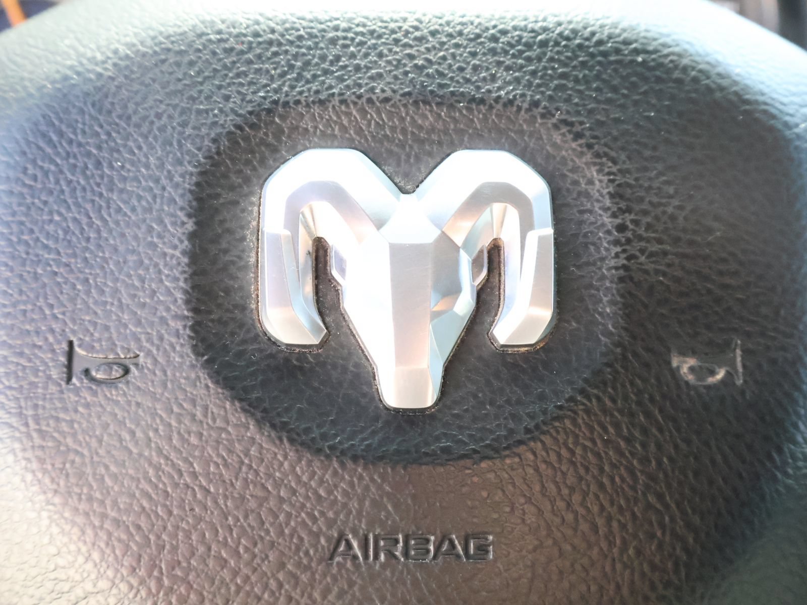 Used 2022 RAM 5500 Tradesman w/ Chrome Appearance Group AWD/4WD image 36