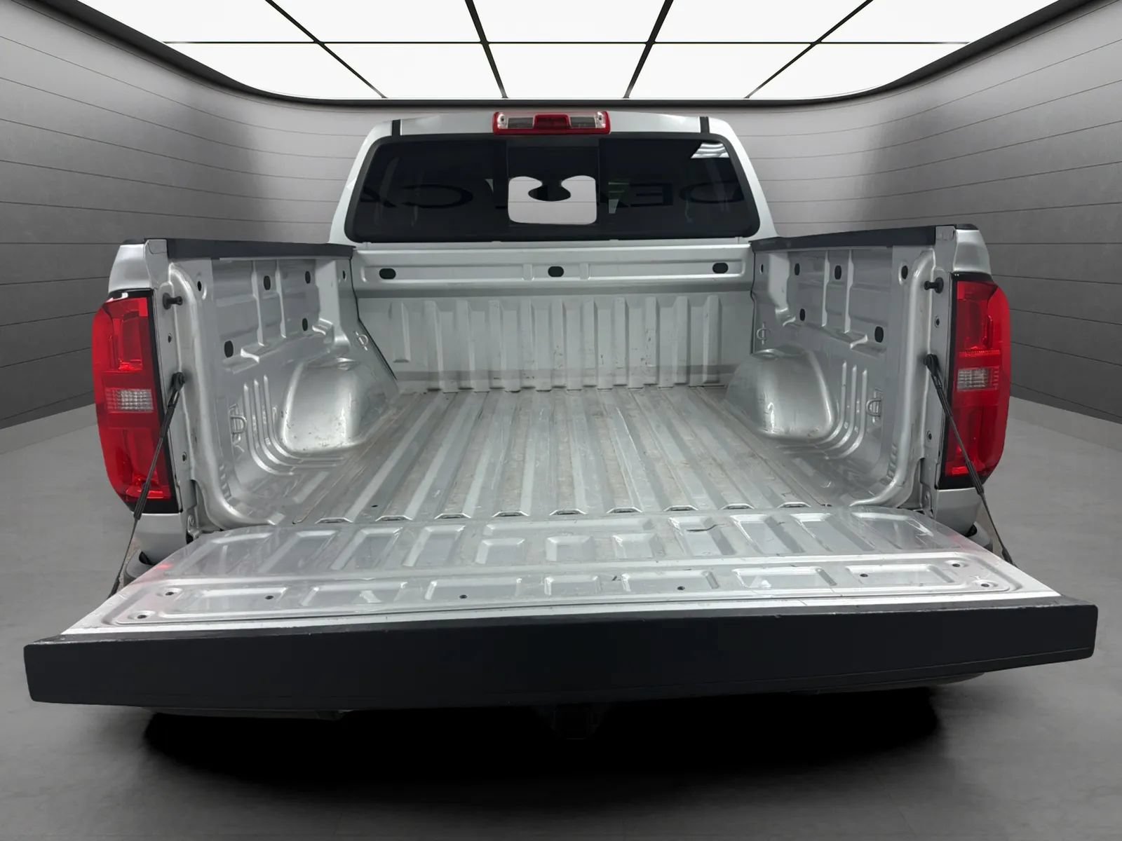 Used 2020 Chevrolet Colorado LT w/ LT Convenience Package AWD/4WD image 19