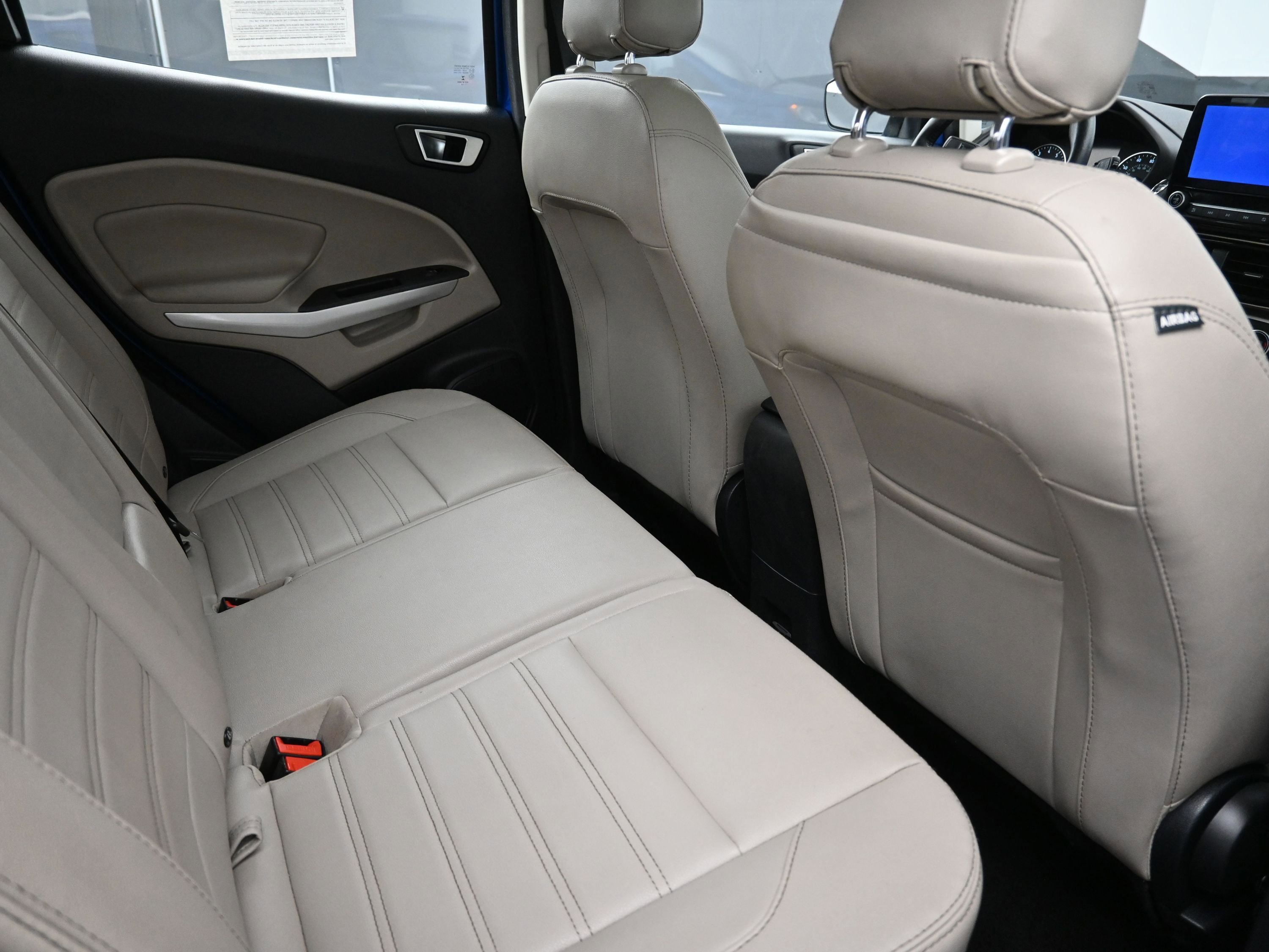 Used 2022 Ford EcoSport Titanium image 23