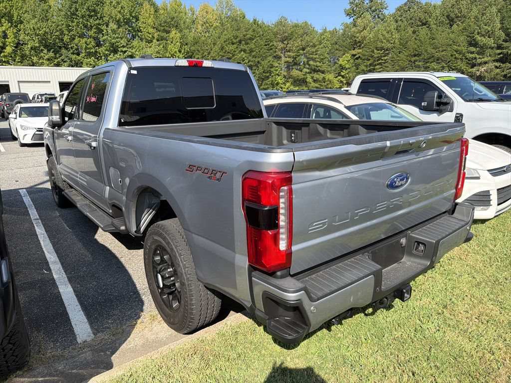 Used 2024 Ford F250 XLT w/ XLT Premium Package AWD/4WD image 11