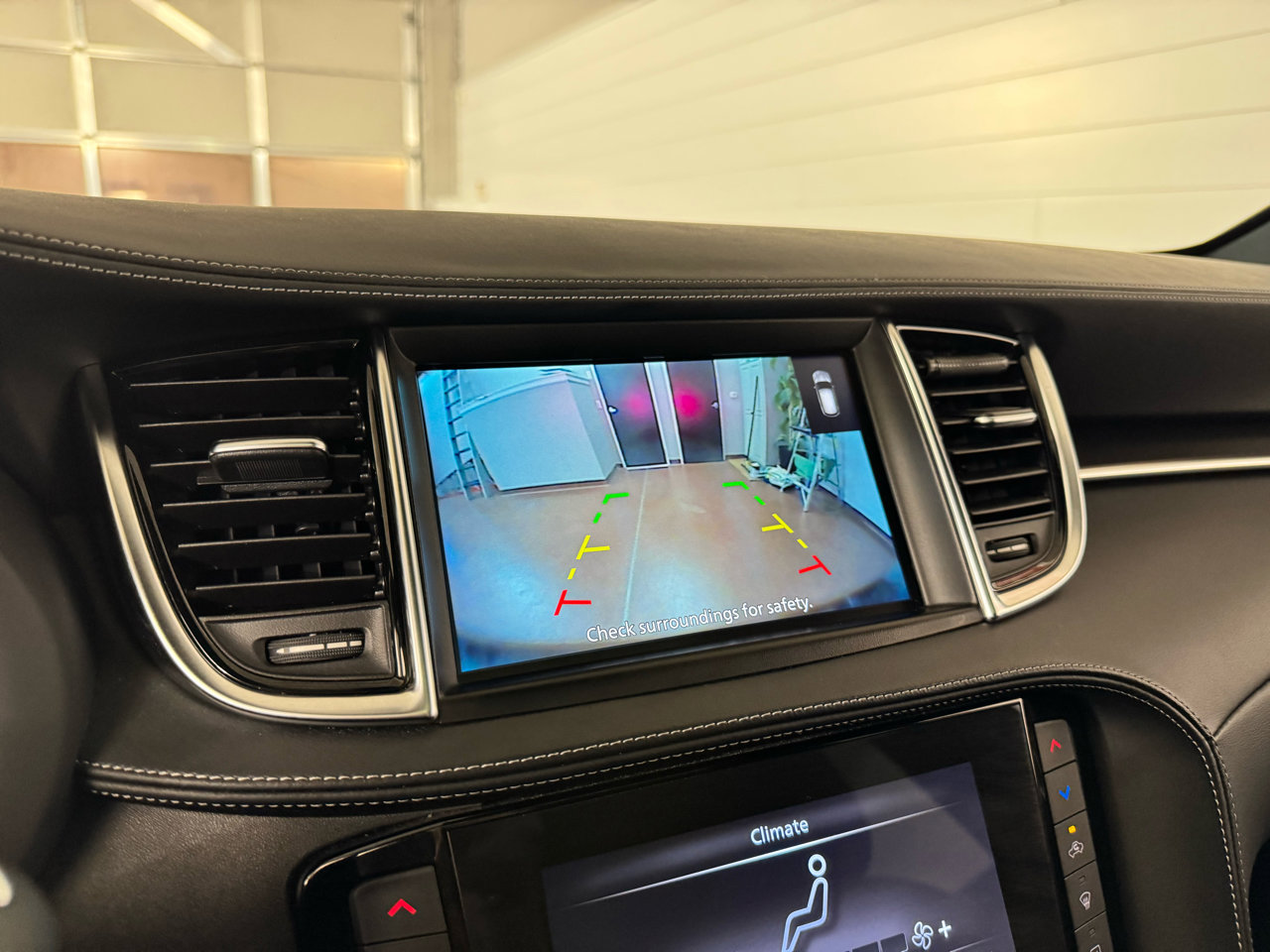 Used 2024 INFINITI QX55 Luxe w/ Cargo Package image 25