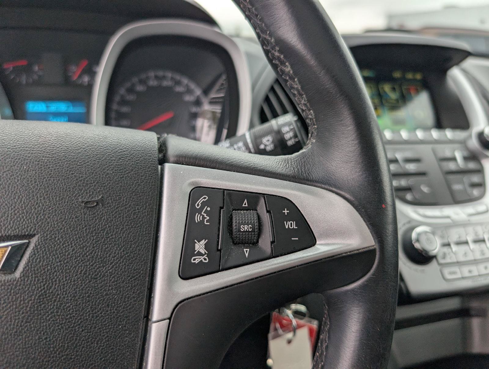 Used 2015 Chevrolet Equinox LT AWD/4WD image 16