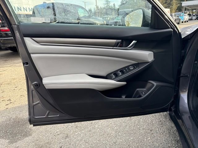Used 2019 Honda Accord LX image 16