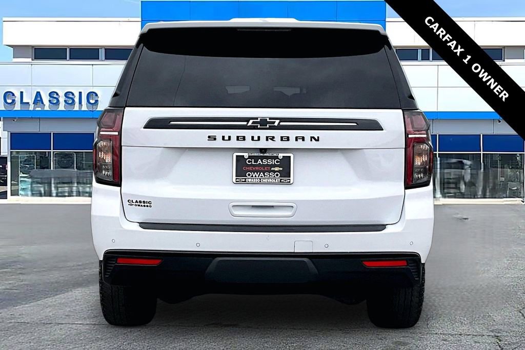 Used 2024 Chevrolet Suburban Z71 w/ Luxury Package AWD/4WD image 6