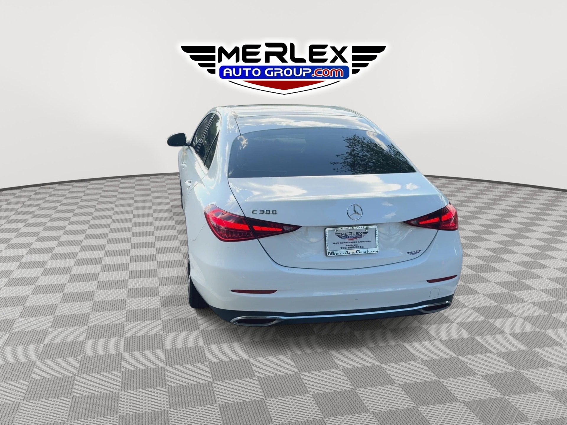 Used 2022 Mercedes-Benz C 300 Sedan image 7