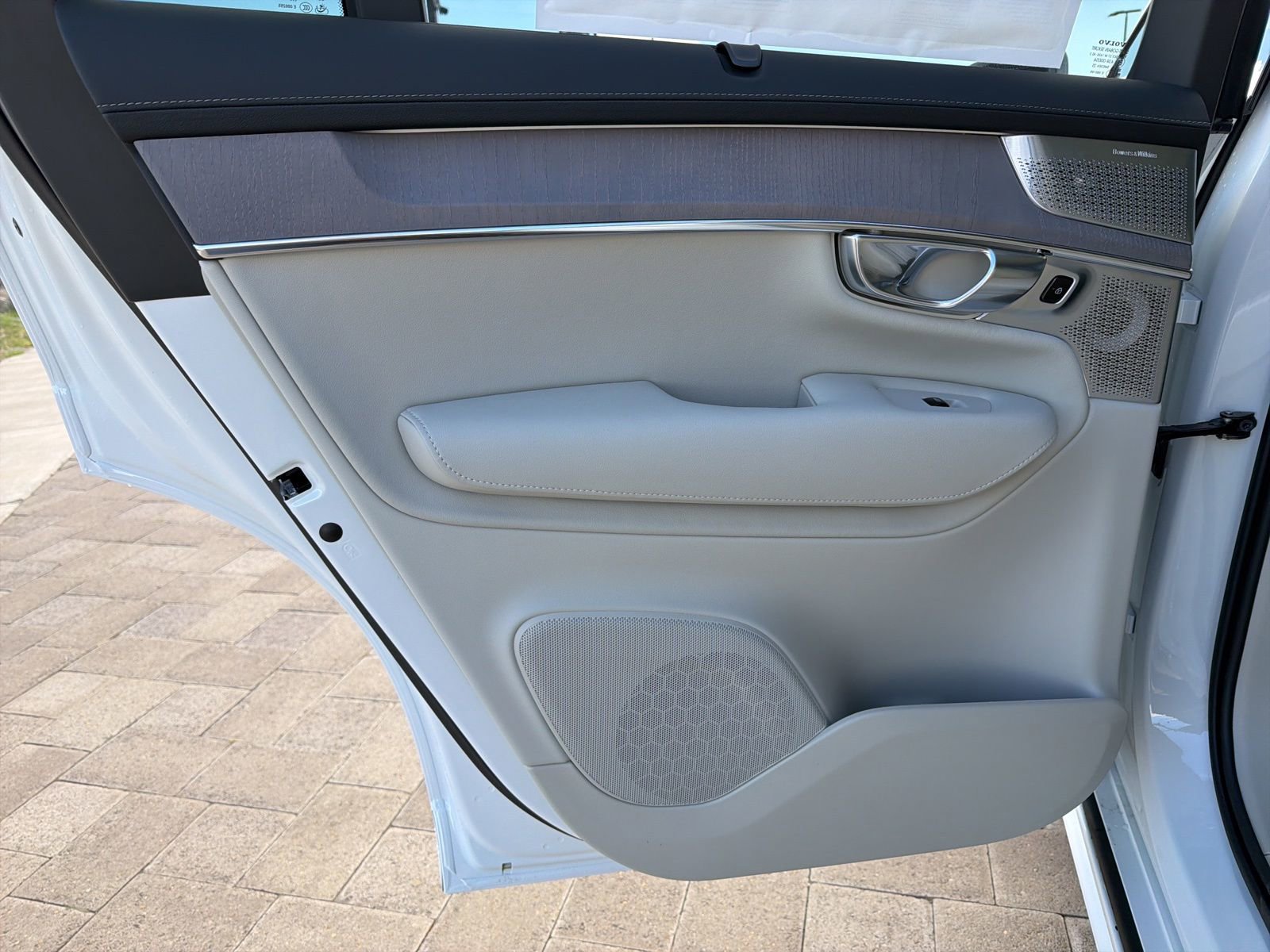 New 2026 Volvo XC90 T8 Ultra w/ Lounge Package image 20