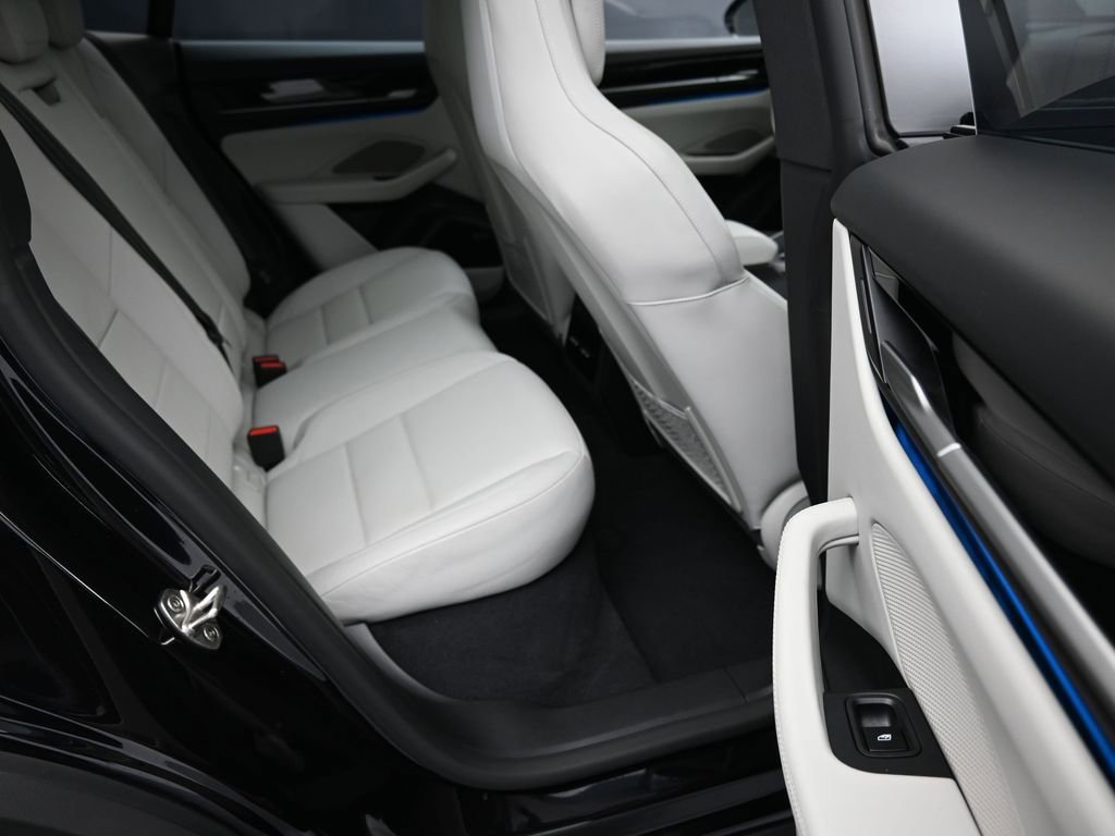 Certified 2024 Porsche Macan 4 Electric image 24