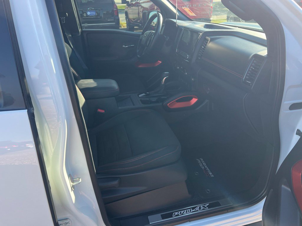 Used 2023 Nissan Frontier PRO-4X w/ Pro Convenience Package AWD/4WD image 14