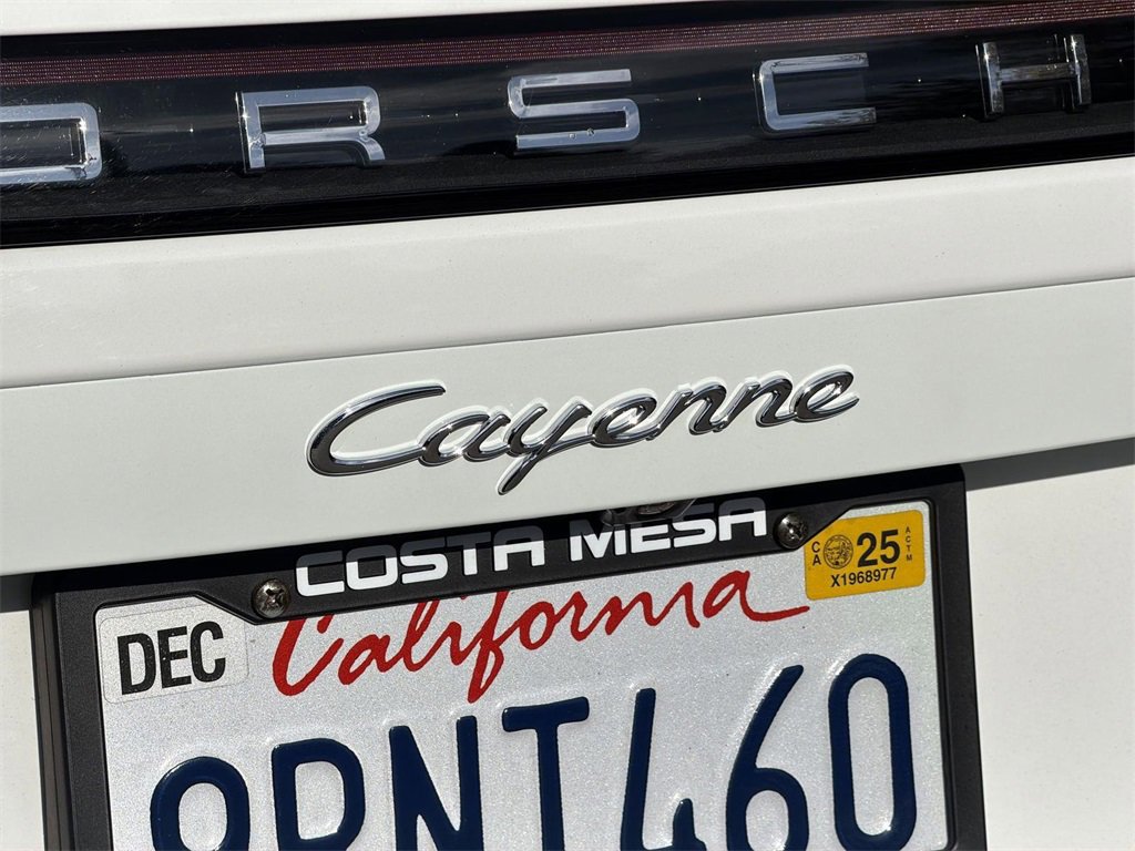 Used 2020 Porsche Cayenne image 27