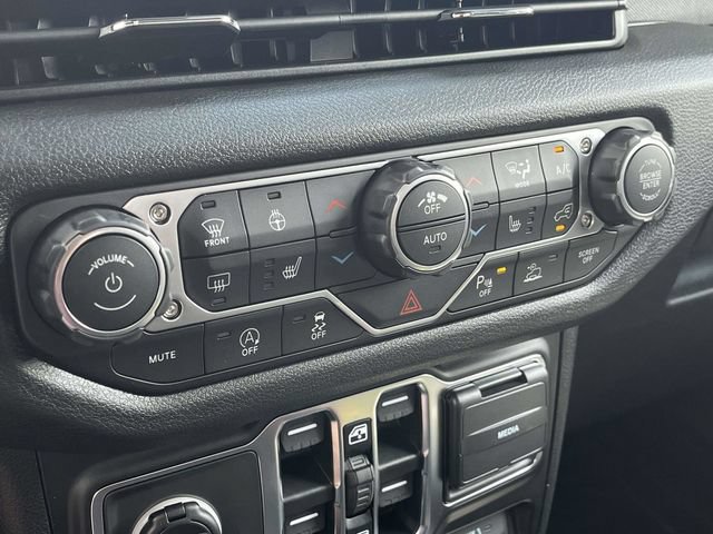 New 2026 Jeep Gladiator Sport AWD/4WD image 22