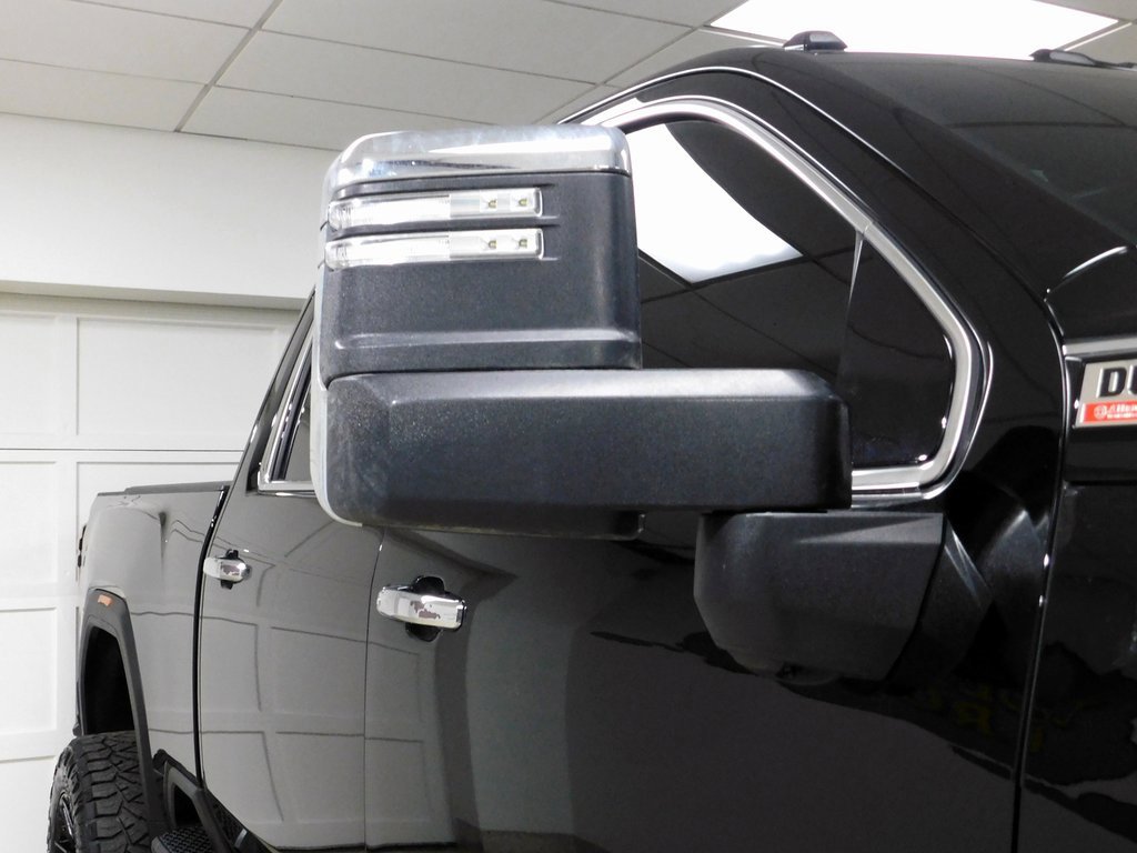 Used 2024 GMC Sierra 2500 Denali w/ Denali Reserve Package image 16