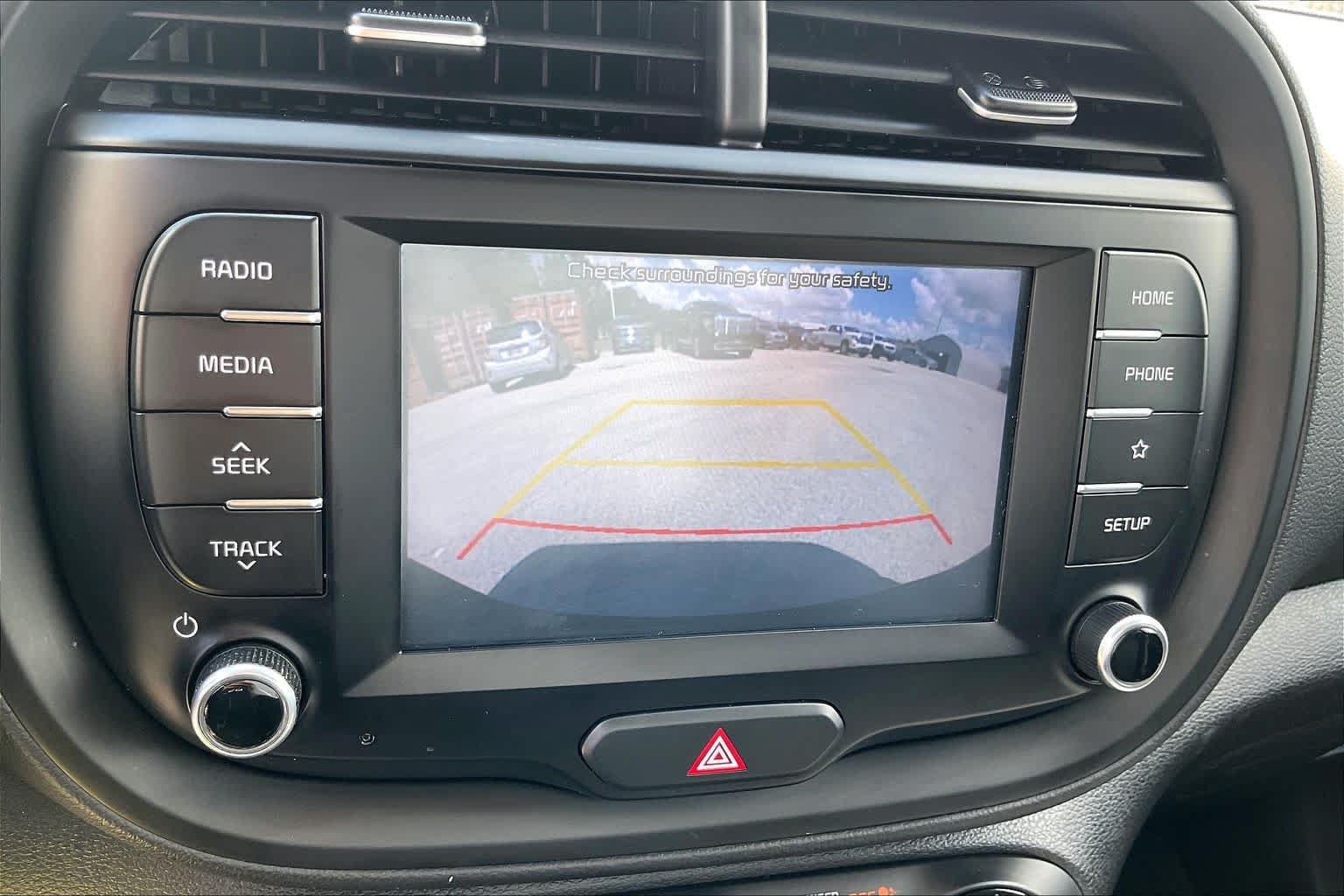 Used 2020 Kia Soul LX FWD image 24