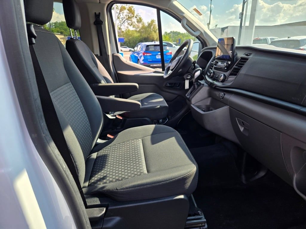 Used 2020 Ford Transit 350 XL RWD image 4