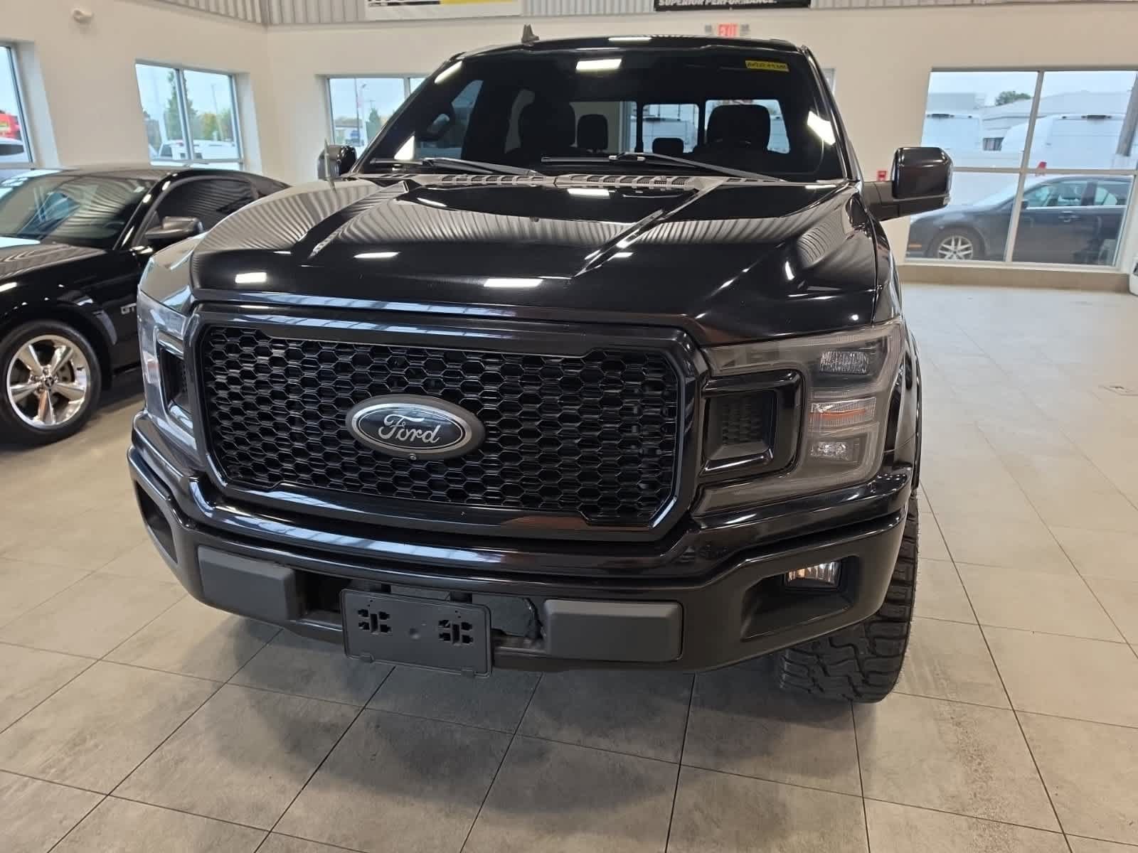 Used 2020 Ford F150 Lariat w/ Equipment Group 502A Luxury AWD/4WD image 2