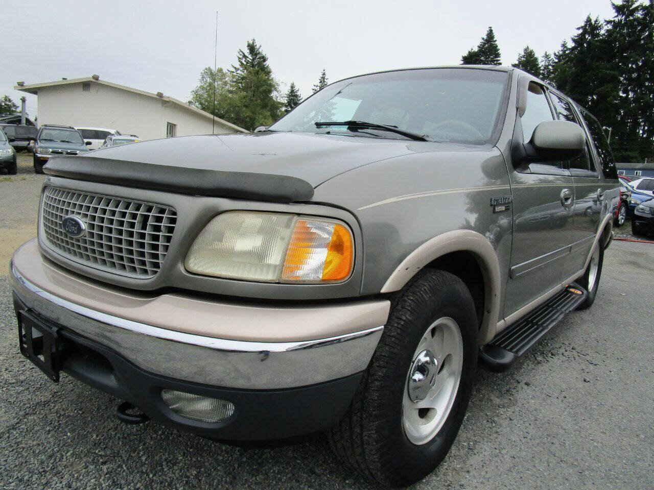 Used 1999 Ford Expedition XLT image 35