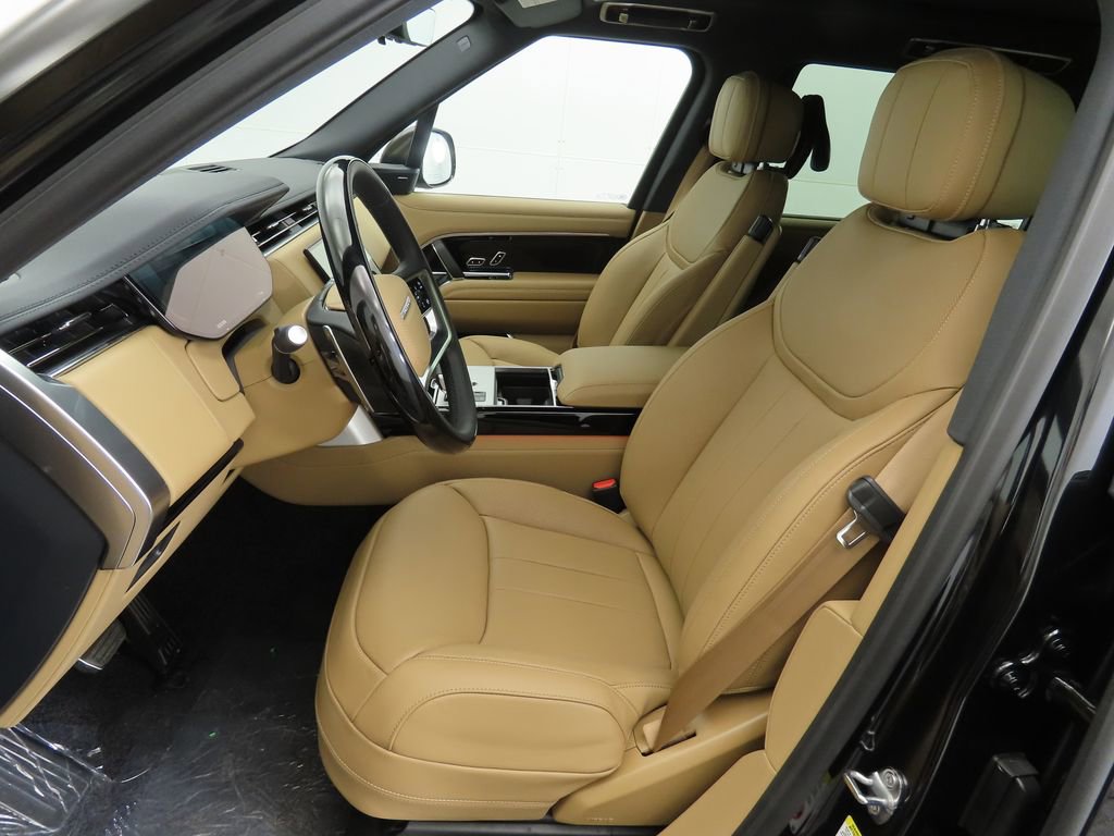 New 2026 Land Rover Range Rover Long Wheelbase SE image 19