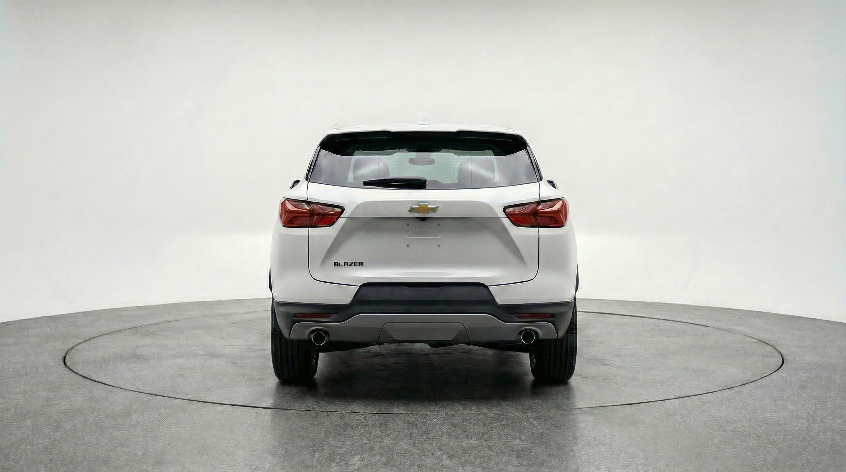 Used 2025 Chevrolet Blazer LT FWD image 7
