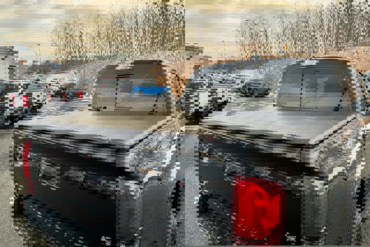 Used 2020 Toyota Tacoma SR5 image 14