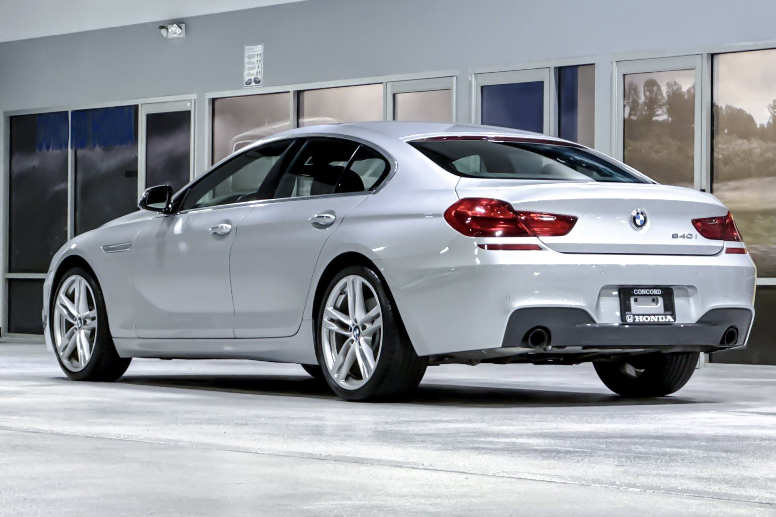 Used 2016 BMW 640i Gran Coupe RWD image 3